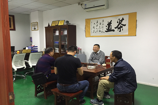 智能手環(huán)外殼模具哪家行？——看看深圳博騰納塑膠模具制造廠