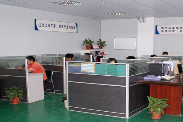 塑膠模具制造廠——智能手環(huán)外殼定制，找深圳博騰納