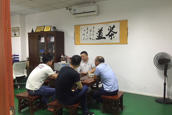 陜西塑膠模具定做，就找珠三角模具制造廠家——博騰納