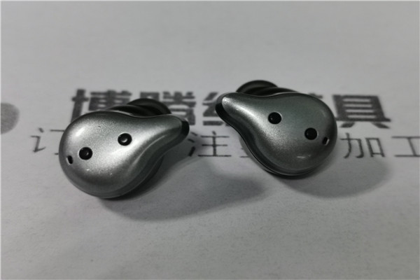 深圳藍(lán)牙耳機(jī)模具廠——博騰納秉承匠心，打造精品耳機(jī)外殼